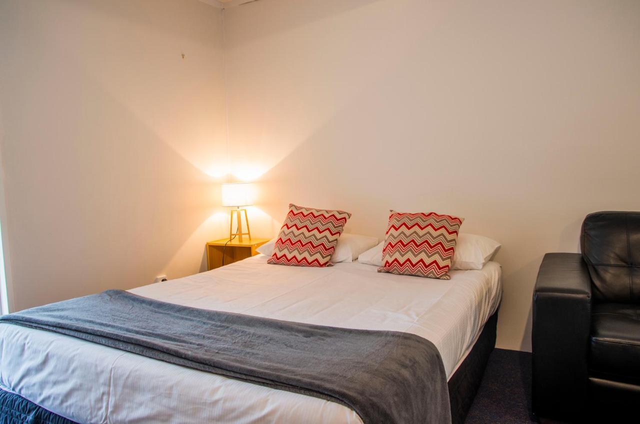 Midway Motel Роторуа Экстерьер фото